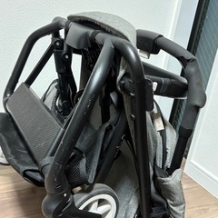 ベビーカーの画像