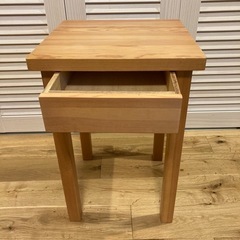 【0円】無印良品サイドテーブルの画像