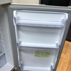 【6ヶ月保証付き】SHARP2ドア冷蔵庫お売りします！の画像