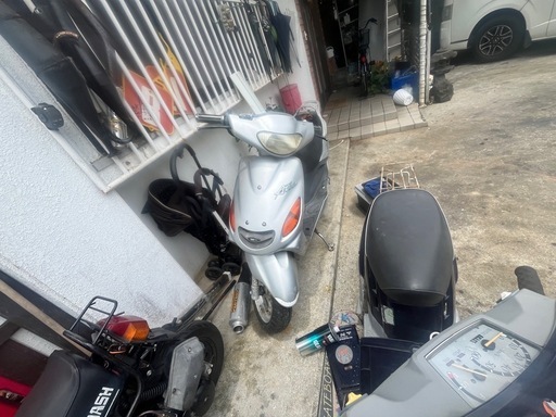 グランドアクシス100