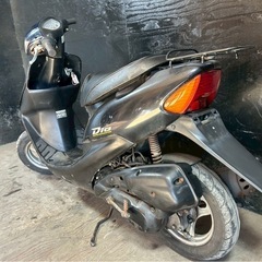 ★支払総額3.3万円★関東圏内即日配送可能！ 全車走行テスト済みです！ 人気のライブディオ！2ストのためオイル注ぎ足すだけ！ バッテリー新品！ 集中キー！の画像