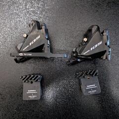 Shimano 105 r7020 油圧sti＆ブレーキキャリパーの画像