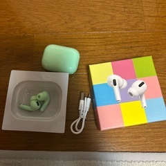 ワイヤレスイヤホン
の画像