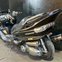 ★支払総額5.8万円★激安バイク続々入荷中！ なんでも買い取ります！ ヤマハ マジェスティ250 黒 SG03J フロントマスク！ フロントサイドエアロ！ リアスポイラー！ タンデムバー！ 社外マフラー！ 社外ハンドル！ 社外メーターパネル！ アルミステップ！の画像