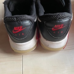 エアマックスNIKE AIR MAX 25.5センチ  赤／黒　スニーカーの画像