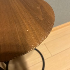 サイドテーブル 丸型の画像