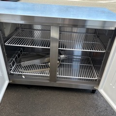 中古品  フクシマガリレイ 業務用台下冷凍冷蔵庫 LRC-181PM 2022年 冷凍124L 冷蔵265L 1800ｘ600ｘ800ｍｍ 動作問題なしの画像