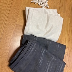 ニトリ　4枚セット　カーテン　100×140の画像