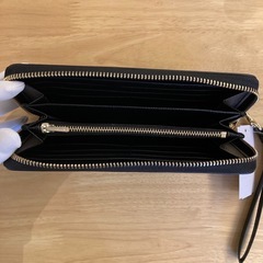 コーチ　ファスナー付ブラック長財布C①【新品未使用】の画像
