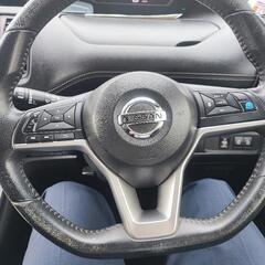 日産セレナGFC27の画像