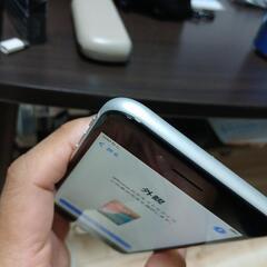 これから15時まで対応可能！iPhoneSE　64GB　SIMフリーの画像
