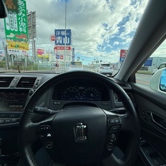 トヨタクラウンハイブリッド200系　車両交換希望　車検取り立ての画像