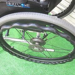 マツナガの自走式介護用車イス　の画像