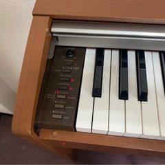 取引中【ジャンク品】CASIO電子ピアノの画像