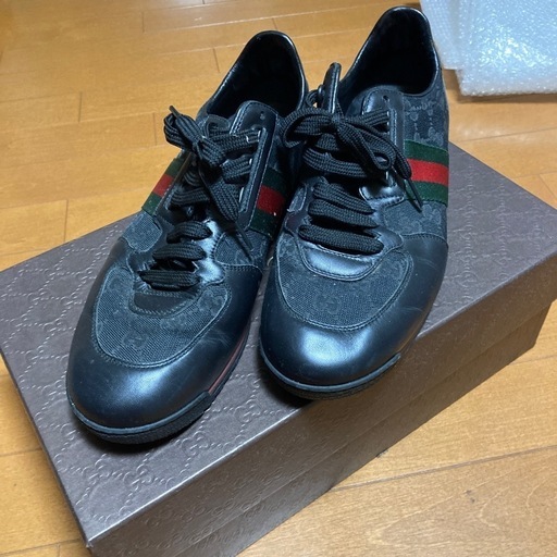 GUCCIの靴27cm