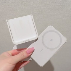 Anker 633 Magnetic Wireless Chargerの画像