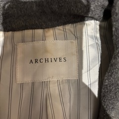 ARCHIVES グレー　コート　汚れありの画像