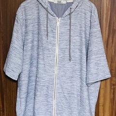 パーカー+白T 美品の画像