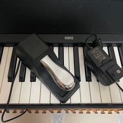 電子ピアノ　コルグ B1の画像