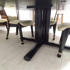 飛騨　シラトリ　　ダイニングテーブルとチェア4脚の画像