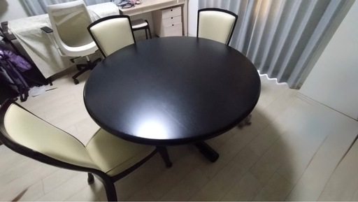 飛騨　シラカワ　ダイニングテーブルとチェア4脚