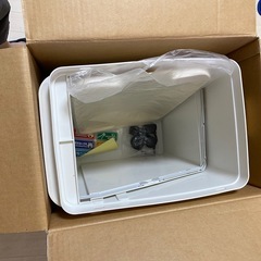 未使用　縦型ダストボックスの画像