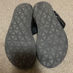 teva サンダルの画像