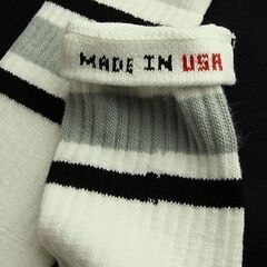 (5484) SkaterSocks ロングソックス 靴下 男女兼用 ソックス スケボー チューブソックス Knee high White tube socks with Black-Grey stripes style 3 (22インチ) SKATE SK8の画像