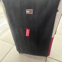 トミーヒルフィガースーツケース Tommy HILFIGER の画像