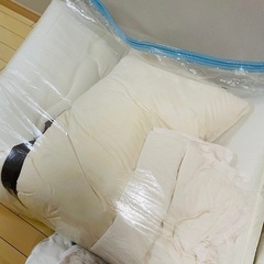 値引き中⭐️4点セット敷布団、布団、モーフ、枕、の画像