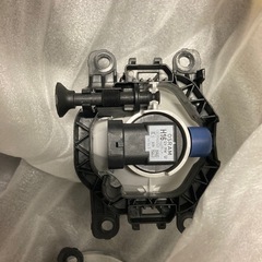 新型ジムニー　純正フォグランプの画像