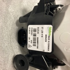 新型ジムニー　純正フォグランプの画像