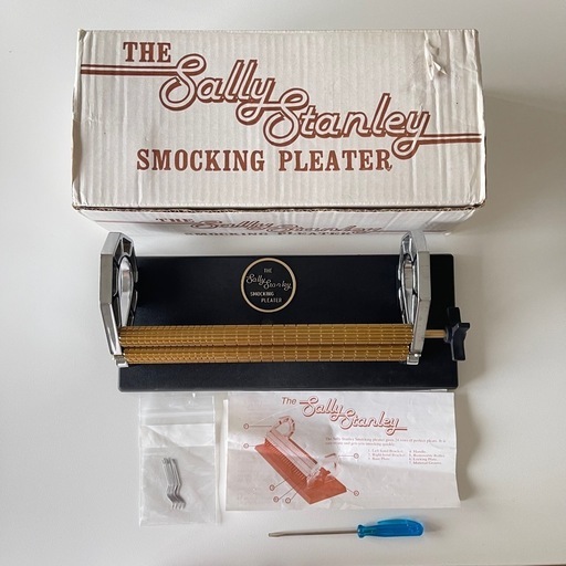 スモッキング プリーターsmoking Pleater SallyStanly (Ria