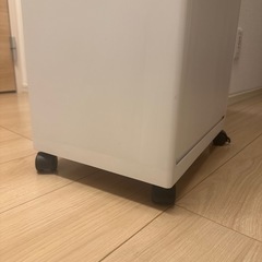 ゴミ箱※8/9or10受取可能な方優先　の画像
