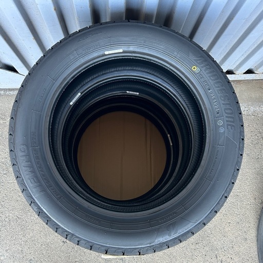 ハスラー?ブリヂストンNEWNO 165/60R15 4本工賃込み