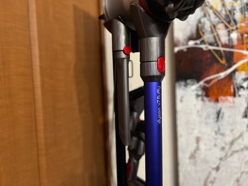ジャンク　未使用品多数　dyson ダイソン V7 Fluffy SV11　美品 美品】ダイソン Dyson V7 Fluffy SV11 (シブケン) 羽犬塚の生活