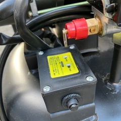 1276😺ジャンク　コンプレッサー　アストロプロダクツ 縦型ハイスピードエアコンプレッサ A P041022 38Lの画像