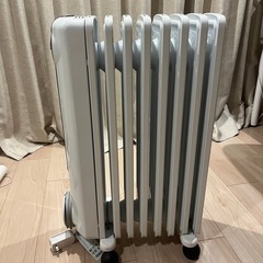 デロンギ オイルヒーターの画像