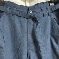 麻混パンツの画像