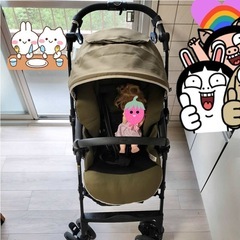 コンビベビーカーの画像
