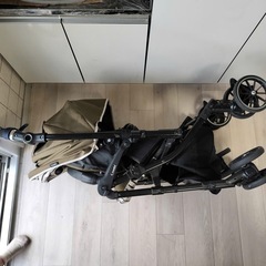コンビベビーカーの画像