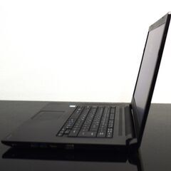 TOSHIBA高性能8世代CPUi7最新Windows11メモリ8GB高速SSD240GBWifi接続可能の画像
