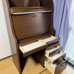 勉強机の画像