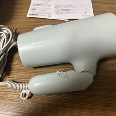 新品未使用　Panasonic イオンケアドライヤー　ミントグリーン　の画像