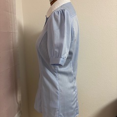 半袖ブラウス　仕事着•ﾘｸﾙｰﾄ•ｸｰﾙﾋﾞｽﾞの画像