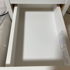 ベッドサイド収納 ニトリの画像