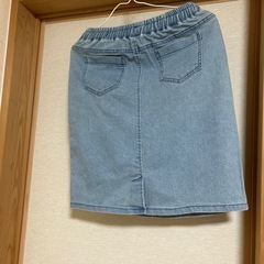スカートの画像