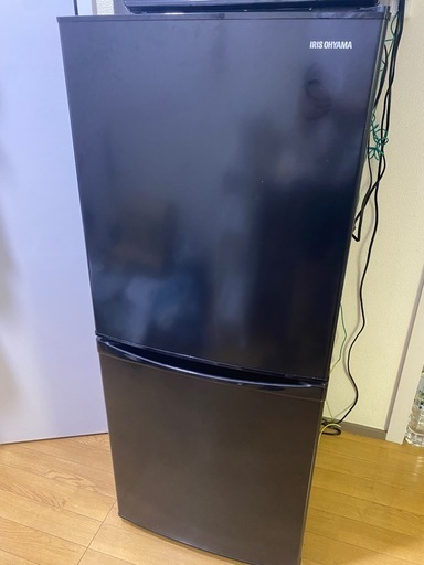 【受渡予定者決まりました】アイリスオーヤマ冷凍冷蔵庫とHaier洗濯機 セット