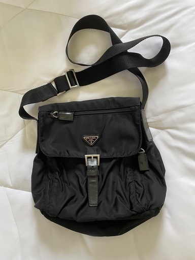 ☆11.30までセール中☆  PRADA ショルダーバッグ