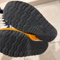18.5センチ　キッズ　シューズ　スニーカーの画像